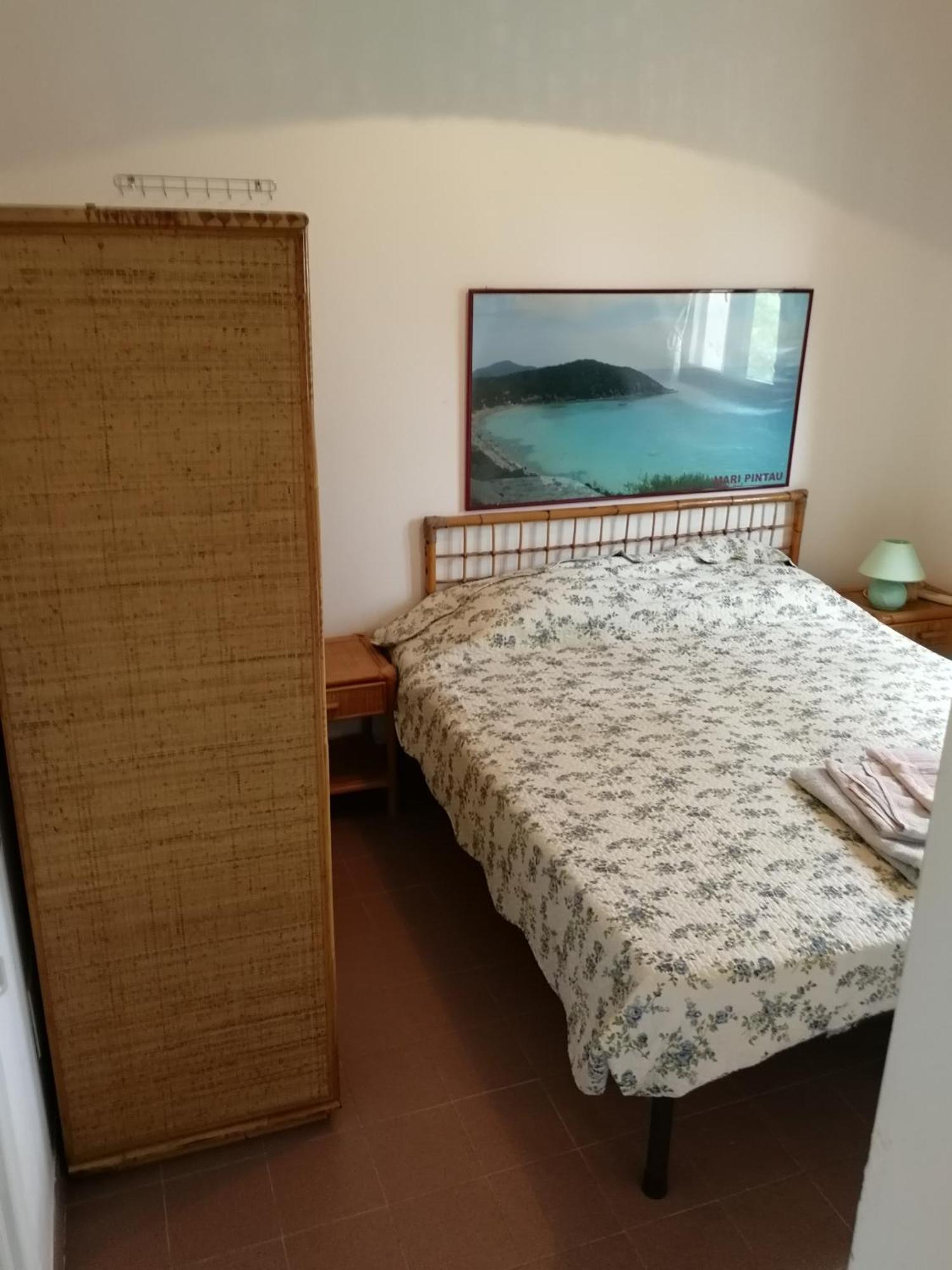La Lantana Nuova Bed and Breakfast Flumini di Quartu Exteriör bild